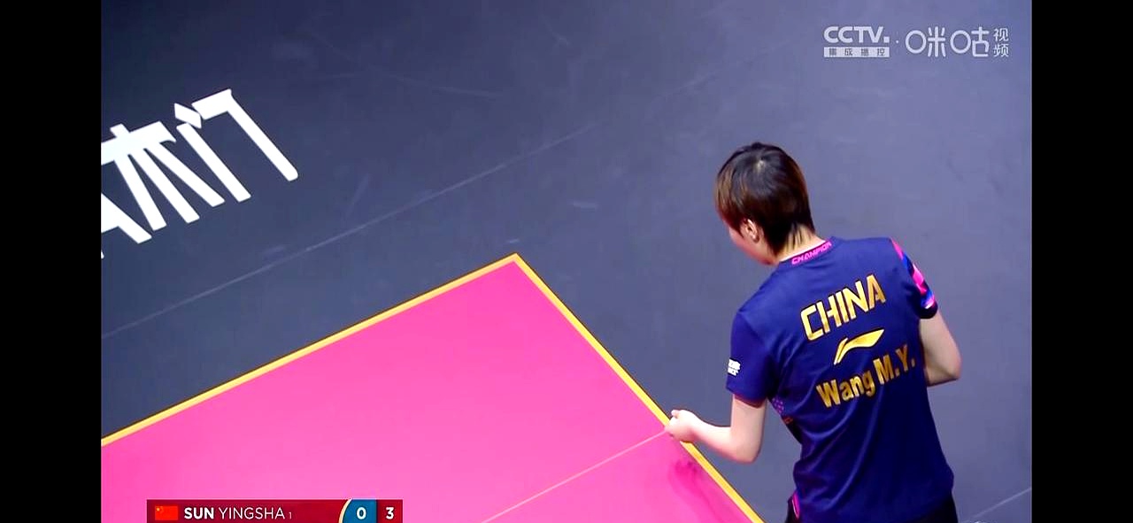 丹麦羽毛球队轻取日本羽毛球队，辛杜绝境逆转