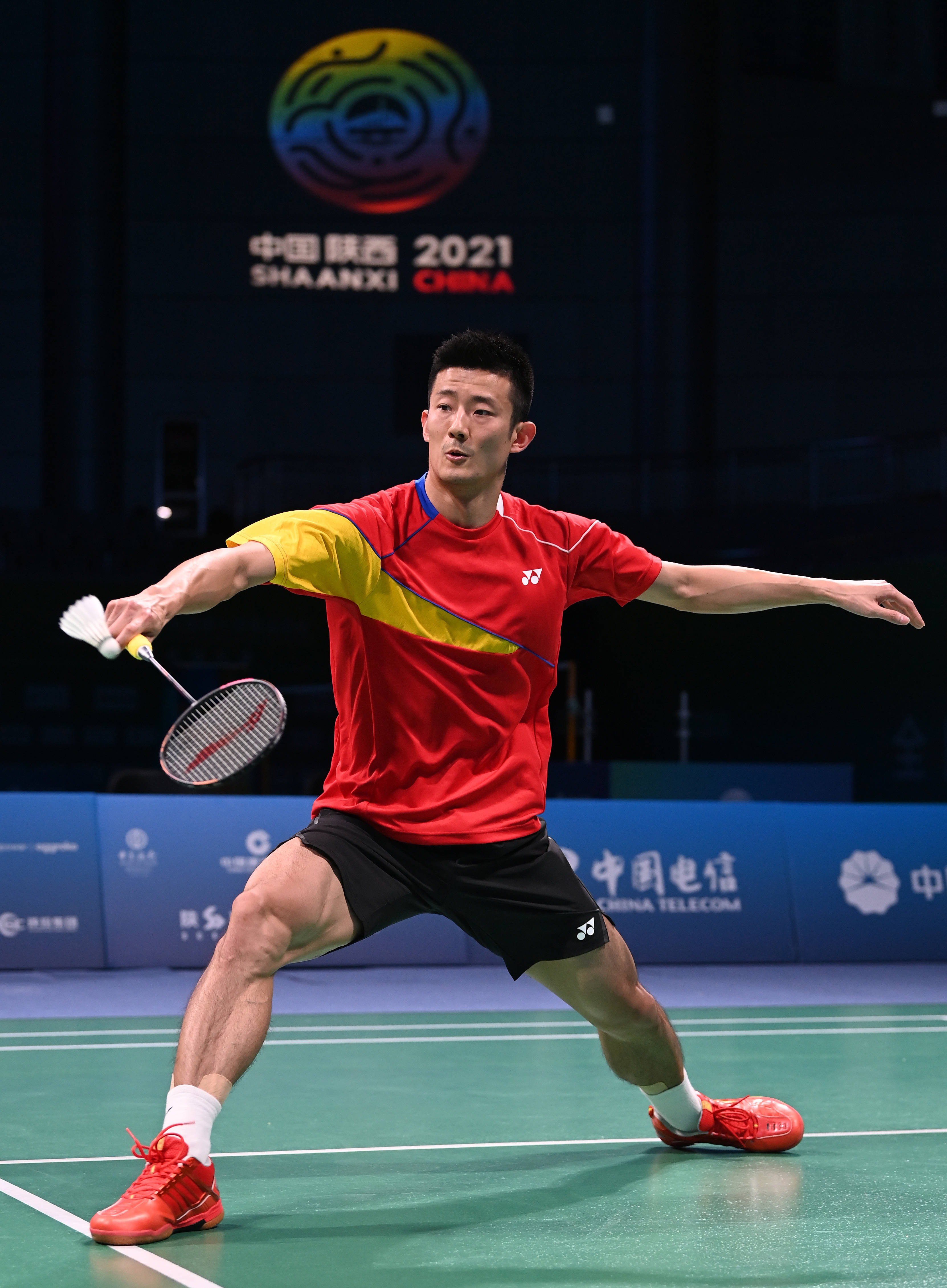 印尼羽毛球队完胜英格兰羽毛球队，谌龙打破历史纪录