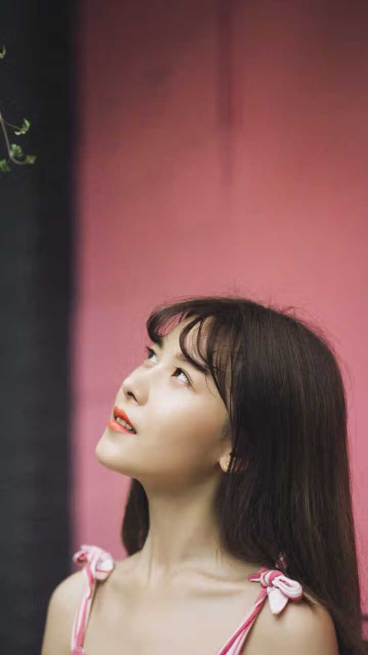 平行的世界,奥斯梅恩的飞翔与伊拉克的红色浪潮